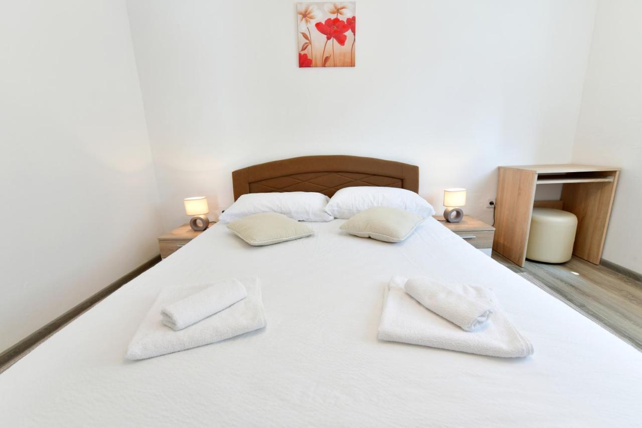 Apartman Dorijan 拉科维察 外观 照片